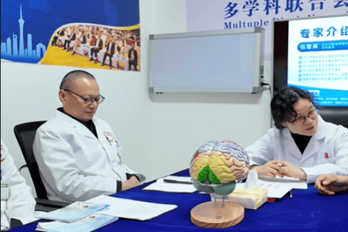 　三甲专家伍雪英教授周一专诊 焕新成都军盛癫痫诊疗新高度
